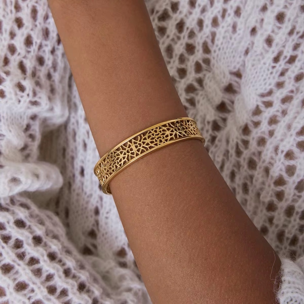 18K Gold Plated Adjustable Bangle
